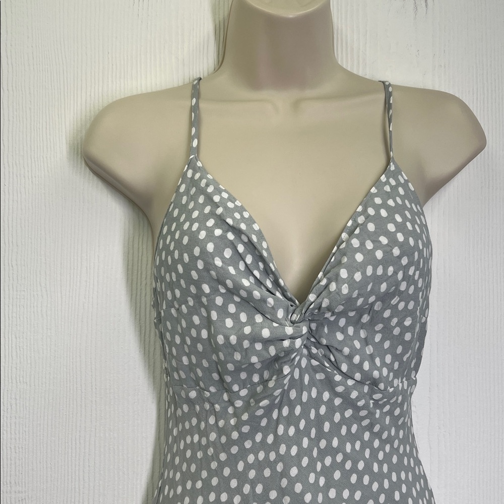 Abercrombie & Fitch -Gray Polka Dot Adjustable Strap Knotted Front Midi Dress XS - Picture 4 of 10